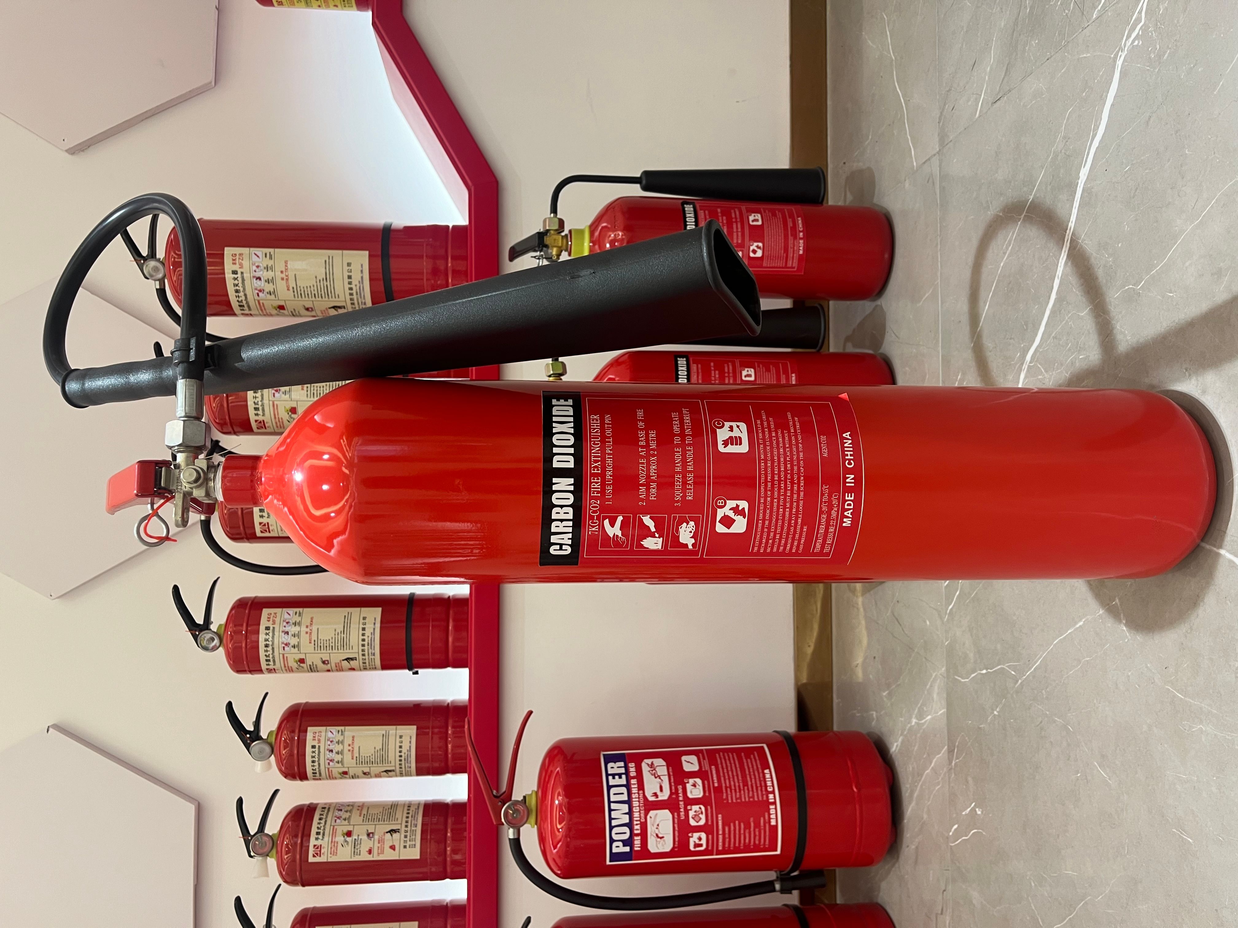 7 KG CO2 fire extinguisher